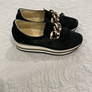 Softwaves Cadie platform sneakers size 39 1/2.
